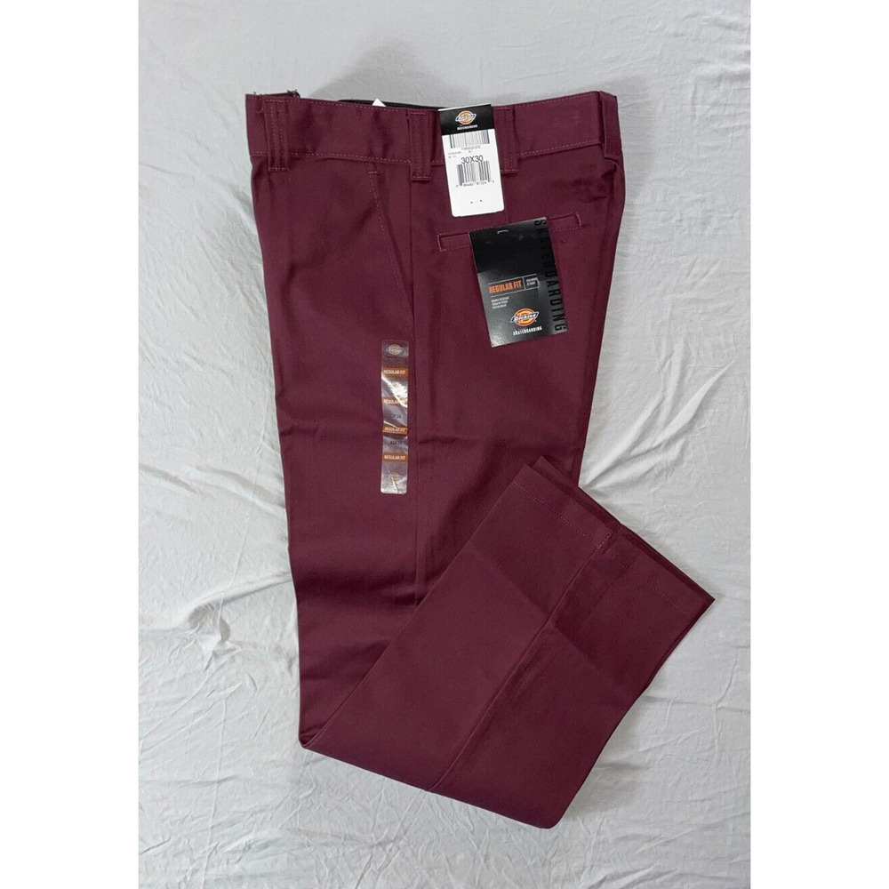 Dickies Skateboarding Regular Fit Poly-Cotton Chino Pants. Burgundy, 30X30. NWT!